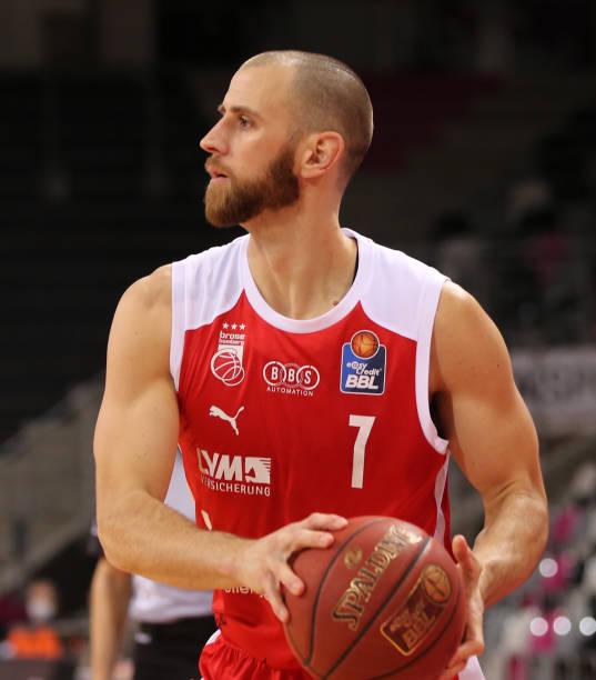 来形容他们 来形容他们