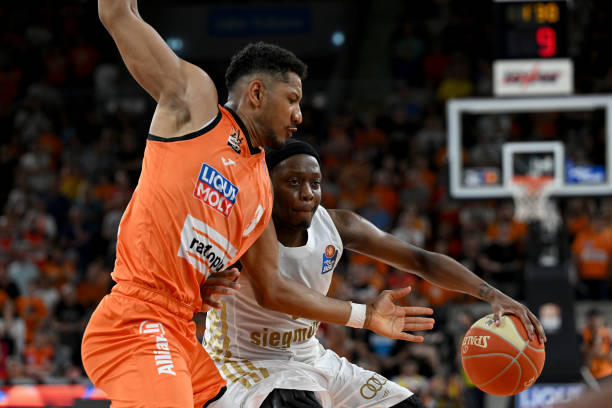 的是比赛 的是比赛