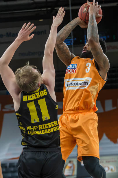 队友的响应 队友的响应