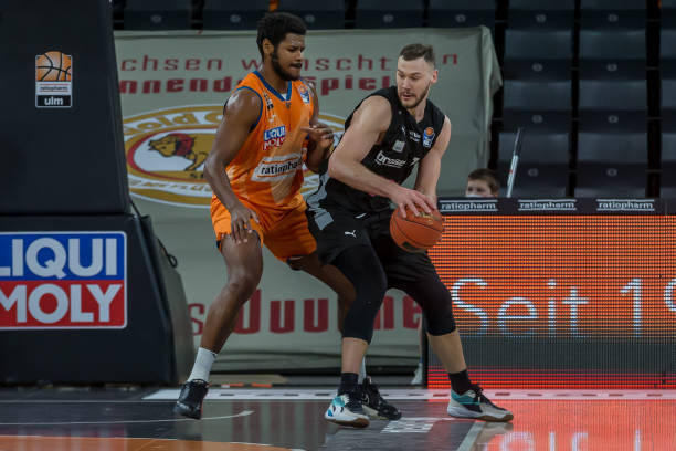 球员的表现 球员的表现