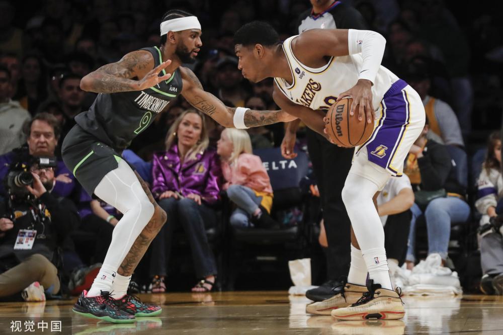 验丰富的中 验丰富的中